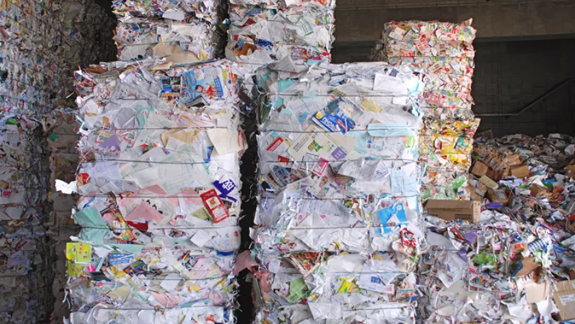 古紙リサイクル業